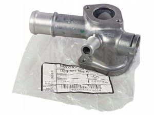 Nowy oryginalny króciec cieczy chłodzącej Audi VW Skoda Seat OE 038121133A
