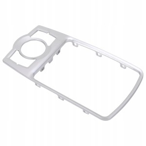 Nowa oryginalna ramka konsoli środkowej Audi Q7