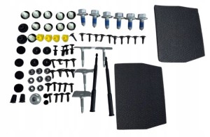 Zestaw mocowań zderzaka tył Audi A4/S4 8W0098627A. Produkt nowy, oryginalny