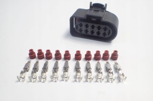 Nowa, oryginalna WTYCZKA AUDI 6R0973735