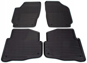 Oryginalny komplet dywaników SKODA FABIA I PRZÓD+TYŁ OE DCC400001
