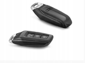 ^Oryginalna osłona na kluczyk w kolorze szary magnat z pierścieniami Audi