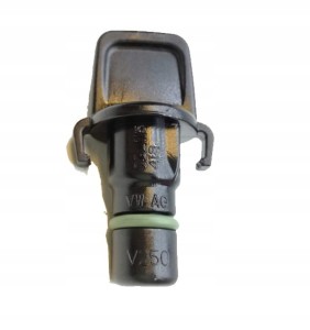 ORYGINAŁ Zaślepka MIARKI OLEJU AUDI A4, B8 ASO