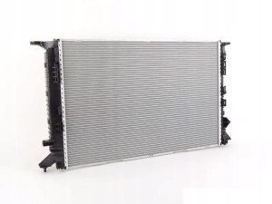 ORYGINALNA CHŁODNICA WODY 8K0121251AJ AUDI A5 Q5